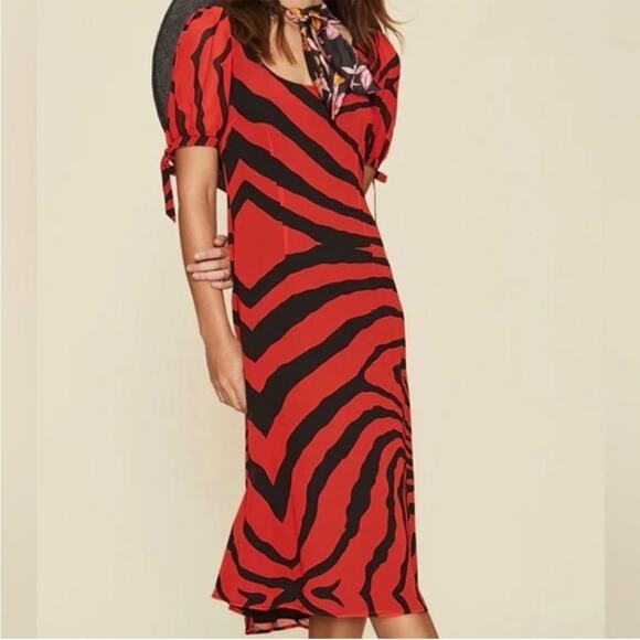 LPA Magda Midi Dress in Zebra black red Animal print Sz S revolve - Picture 3 of 9